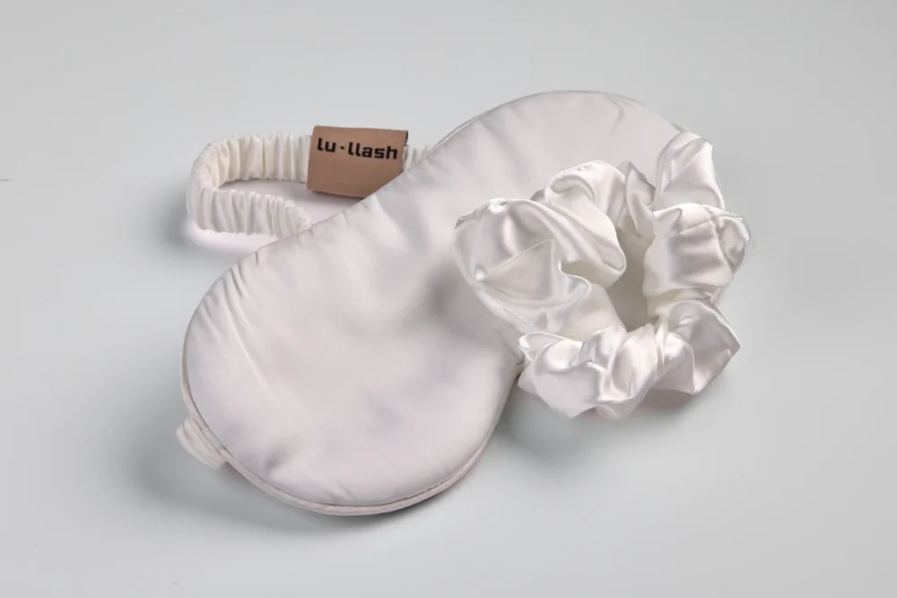Satin Set White Moon - Image 3